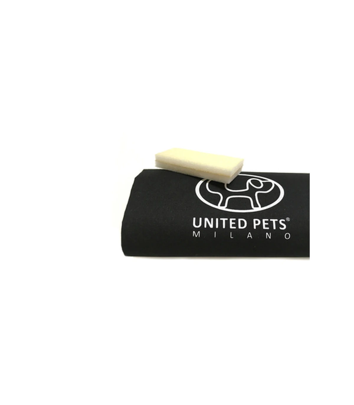 PEMG Mignon Collier Cuir Fuchia Uni United Pets 5 PEMG Mignon Collier Cuir Fuchia Uni United Pets – Image 5