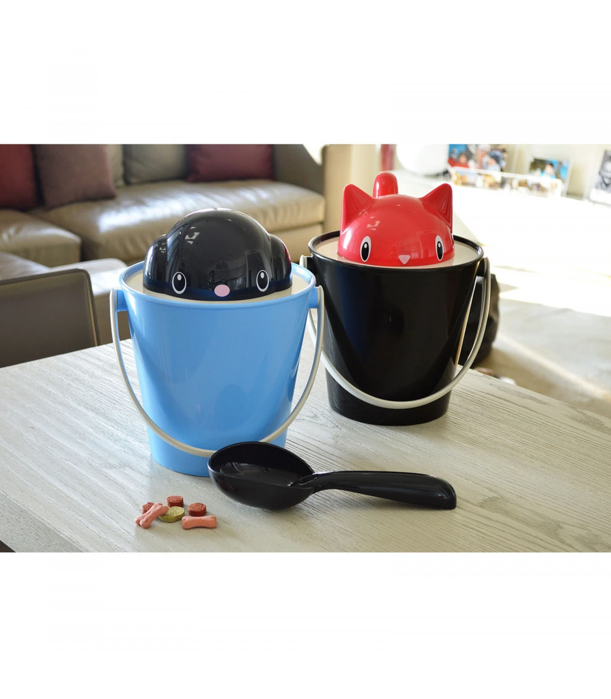 SG0101-NE Seau à Croquettes Crick Black United Pets 2 SG0101-NE Seau à Croquettes Crick Black United Pets – Image 2