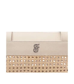 T1138-B Sac De Transport Ajouré En PVC Et Simili Cuir Beige Muse Ferribiella -Animaux Amour Promos Boutique t1138 b sac de transport ajoure en pvc et simili cuir beige muse ferribiella 3